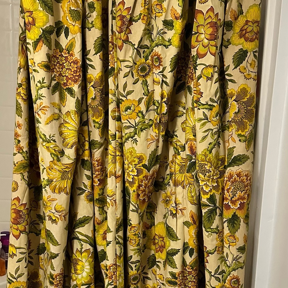 5 foot vintage curtains 60s style excellent condition